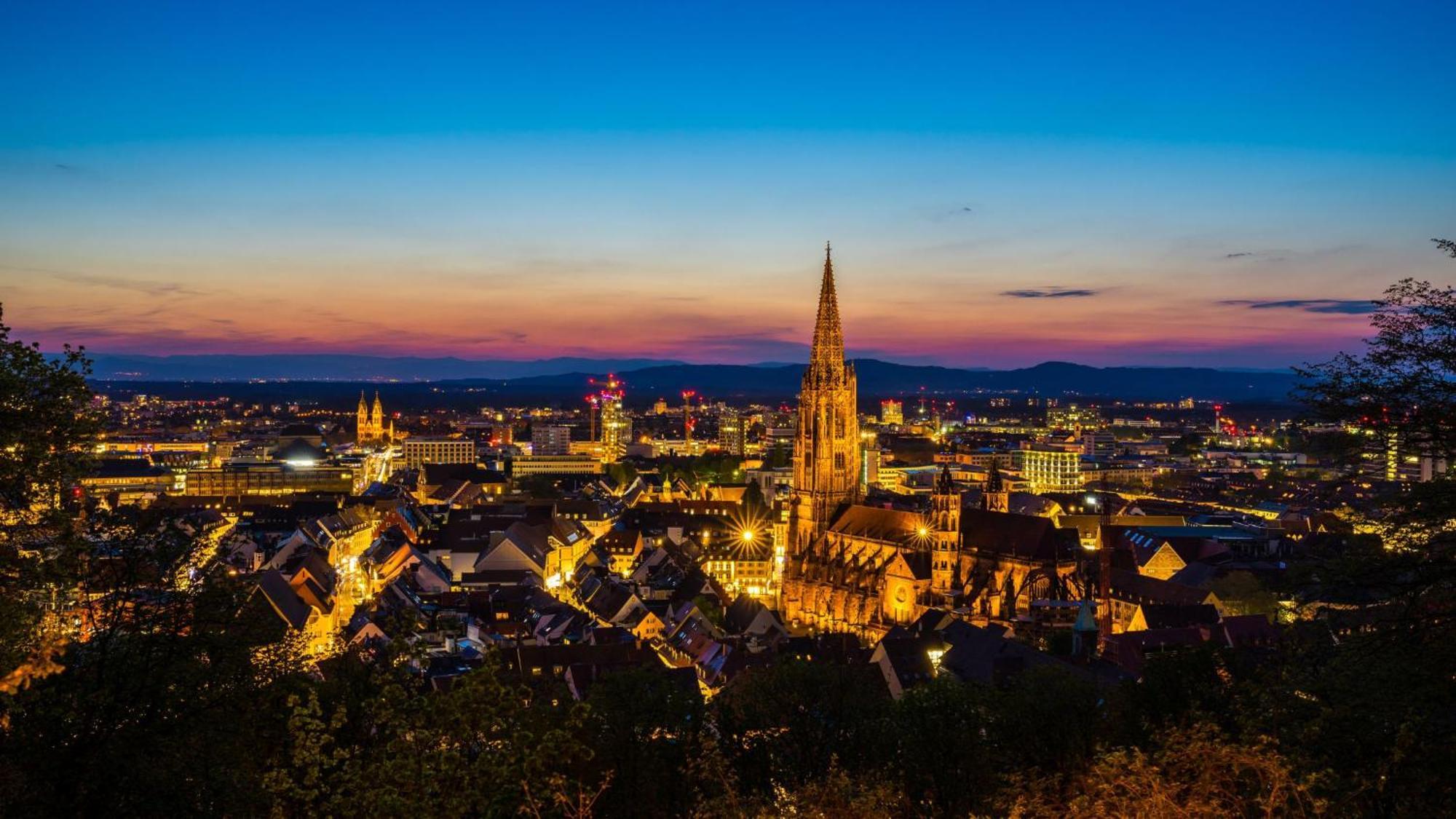 Ferienwohnung Baechle, Sehr Zentral Freiburg im Breisgau Exterior photo